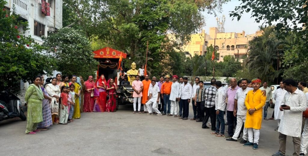 हिन्दू सम्मेलन शोभायात्रा का शुभारंभ 