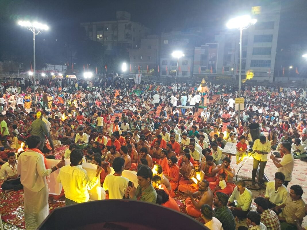 हनुमान चालीसा पाठ