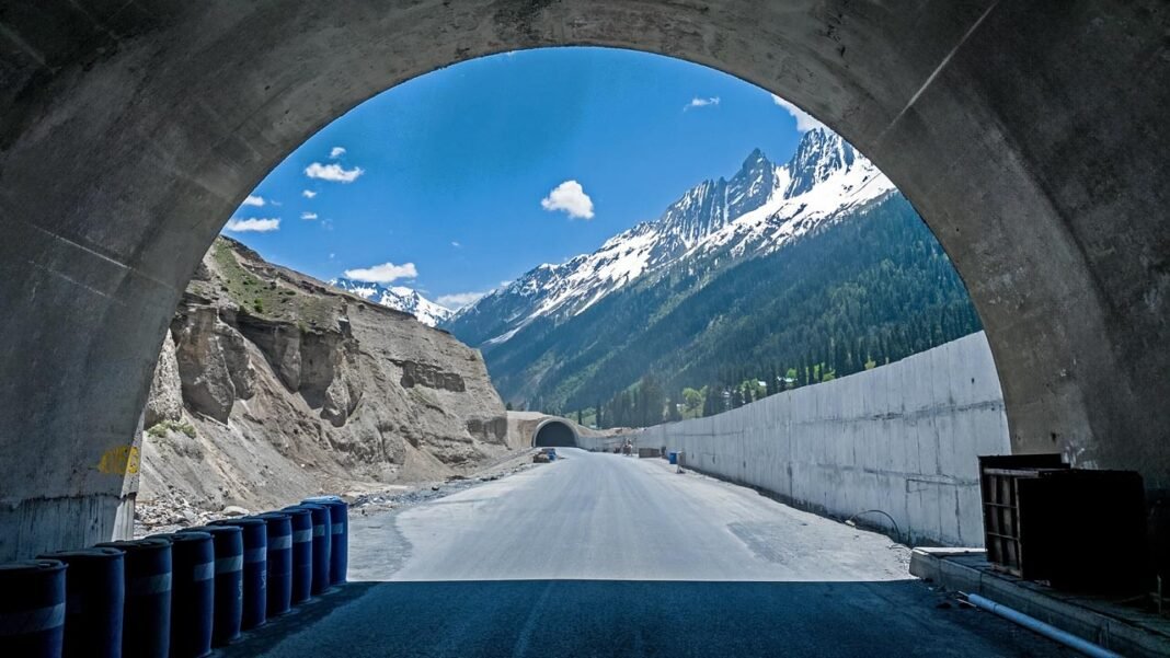 ज़ोजी ला सुरंग; Zoji La tunnel; Zojila tunnel construction by MEIL